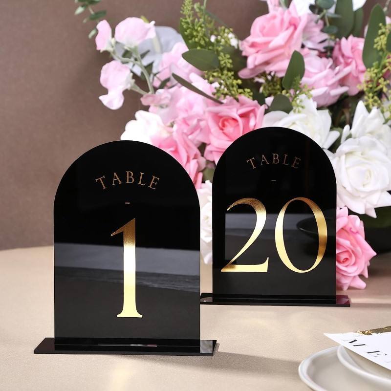 Arched Acrylic Table Numbers W - огляд і ціна Table Number Gold