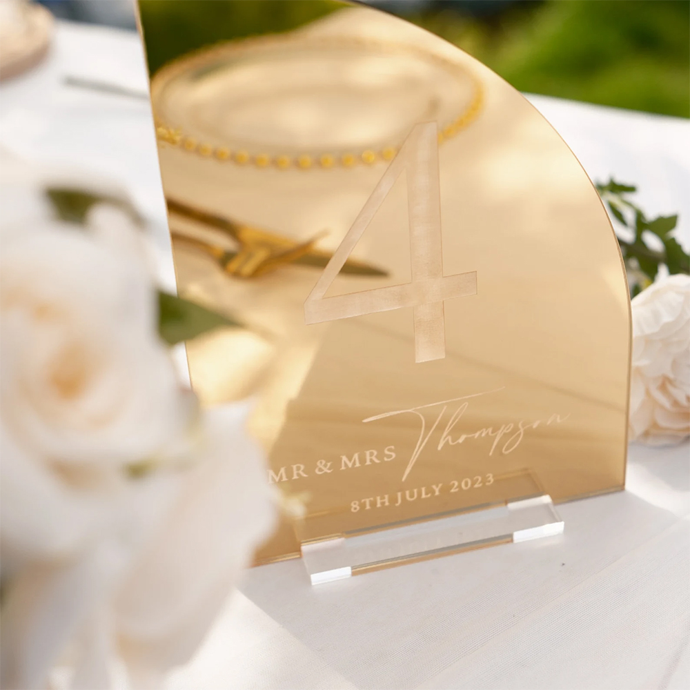 Personalized Wedding Bar Sign  - огляд і ціна Table Number Gold